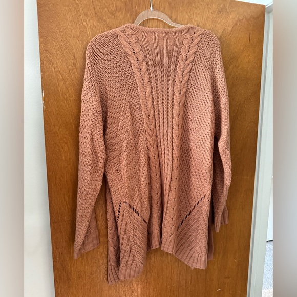 Size S cardigan. Orangey-brown color - Picture 3 of 3